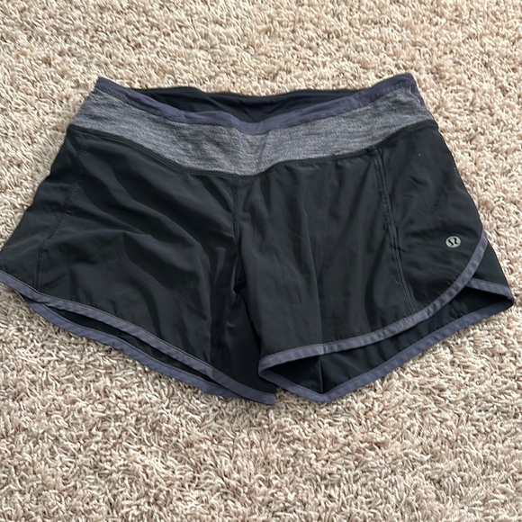 lululemon athletica Pants - Women’s lululemon shorts